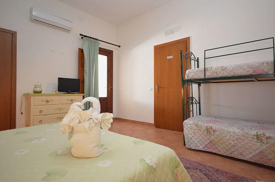 Casa Ambra Bed & Breakfast Macari Bagian luar foto